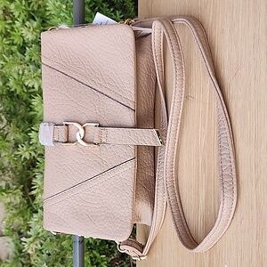 Jessica Simpson’s Natural Kandi Foldover Crossbody Clutch NWT